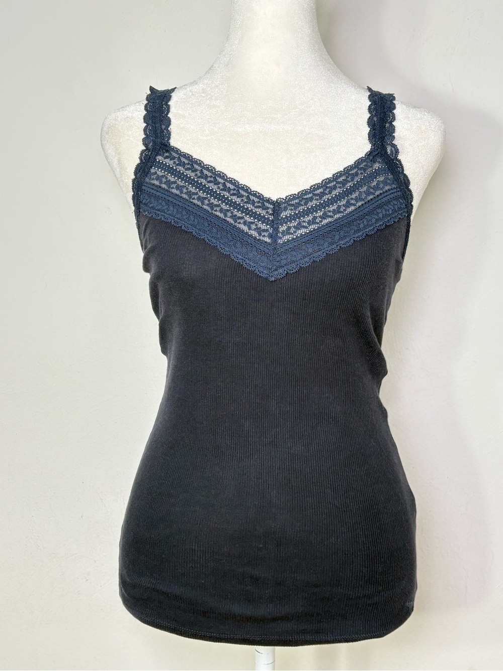 Vintage Y2K Abercrombie & Fitch 2000s Lace Trim Ribbed Cami Tank Top